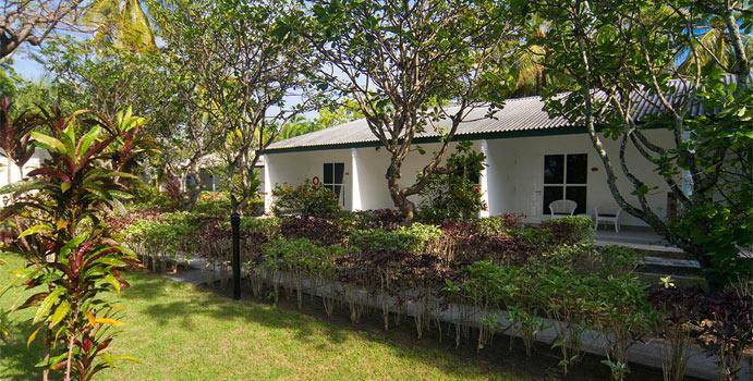 Reihenbungalows, Equator Village