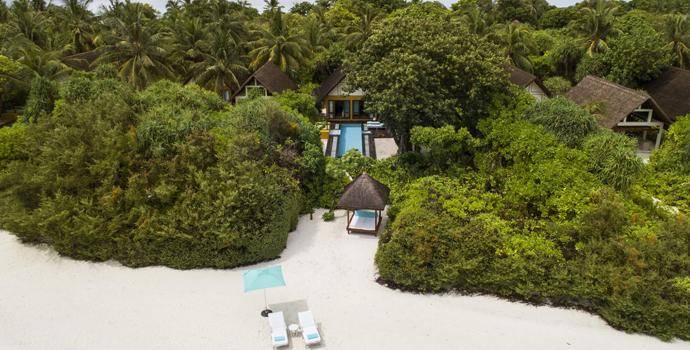 Beach Villa mit Pool, Four Seasons Resort Maldives
