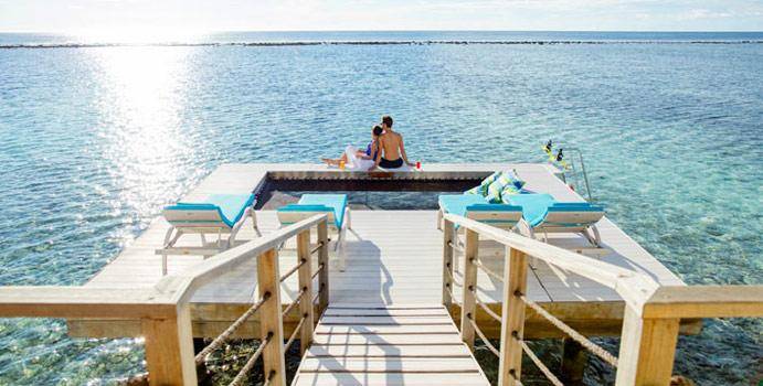 Sonenterrasse, Overwater Pavillion, Holiday Inn Resort Kandooma