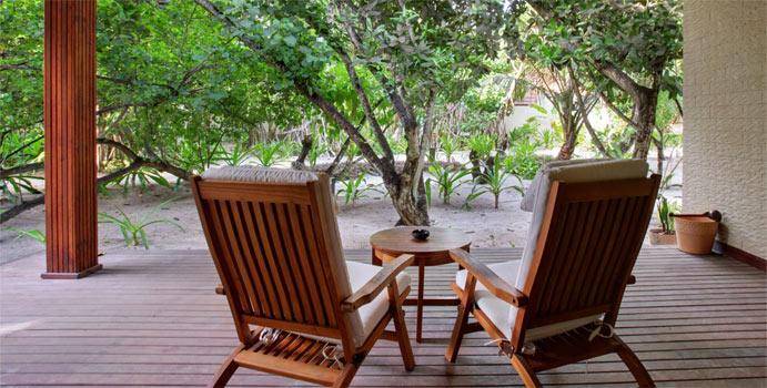 Terrasse, Gartenbungalow, ROBINSON Club Maldives