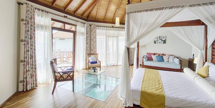 Glasboden, Wasserbungalow, ROBINSON Club Maldives