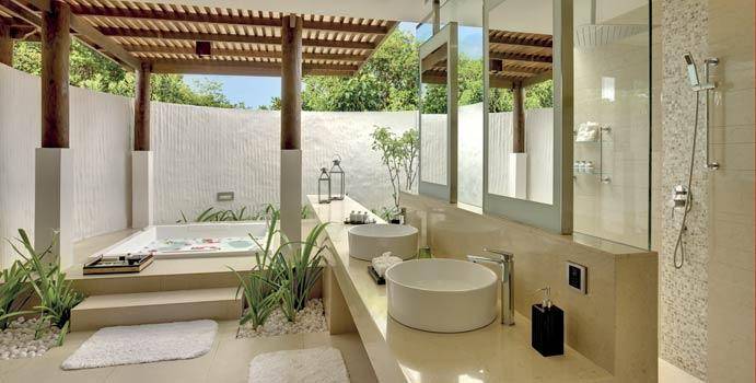 Bad, Deluxe Beach Residence with Pool, Hideaway Beach Resort & SPA