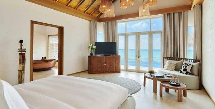 Schlafen, Three Bedroom Water Sunset Villa, Fairmont Maldives Sirru Fen Fushi