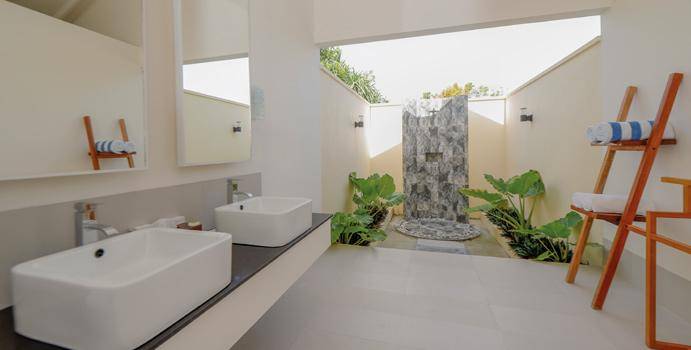 Bad, Deluxe Beach Bungalows, Hondaafushi Island Resort