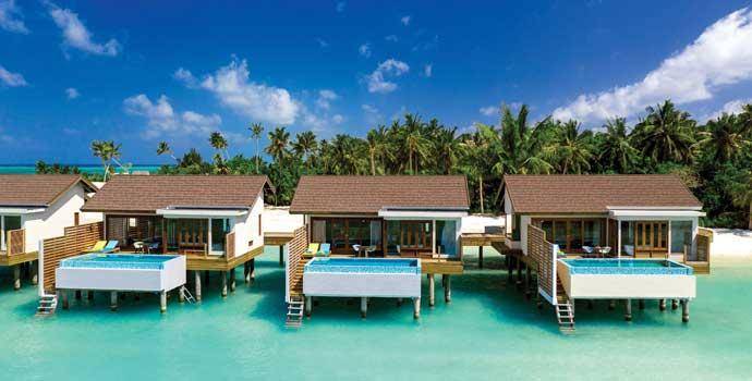 Sunset Water Villas mit Pool, Frontansicht, Atmosphere Kanifushi Maldives