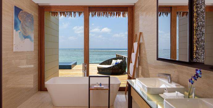 Badezimmer, Overwater Villa with Private Pool, Radisson Blu Resort Maldives