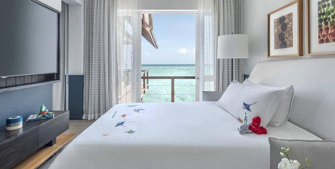 Sunrise Family Water Villa with Pool, Four Seasons Resort Maldives at Landaa Giraavaru