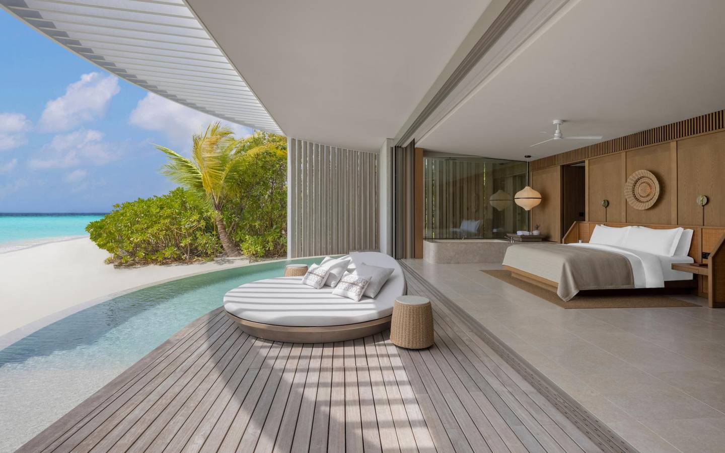The_Ritz_Carlton_Maldives_Fari_Islands_Sunset_Beach_Pool_Villa_Wohnen