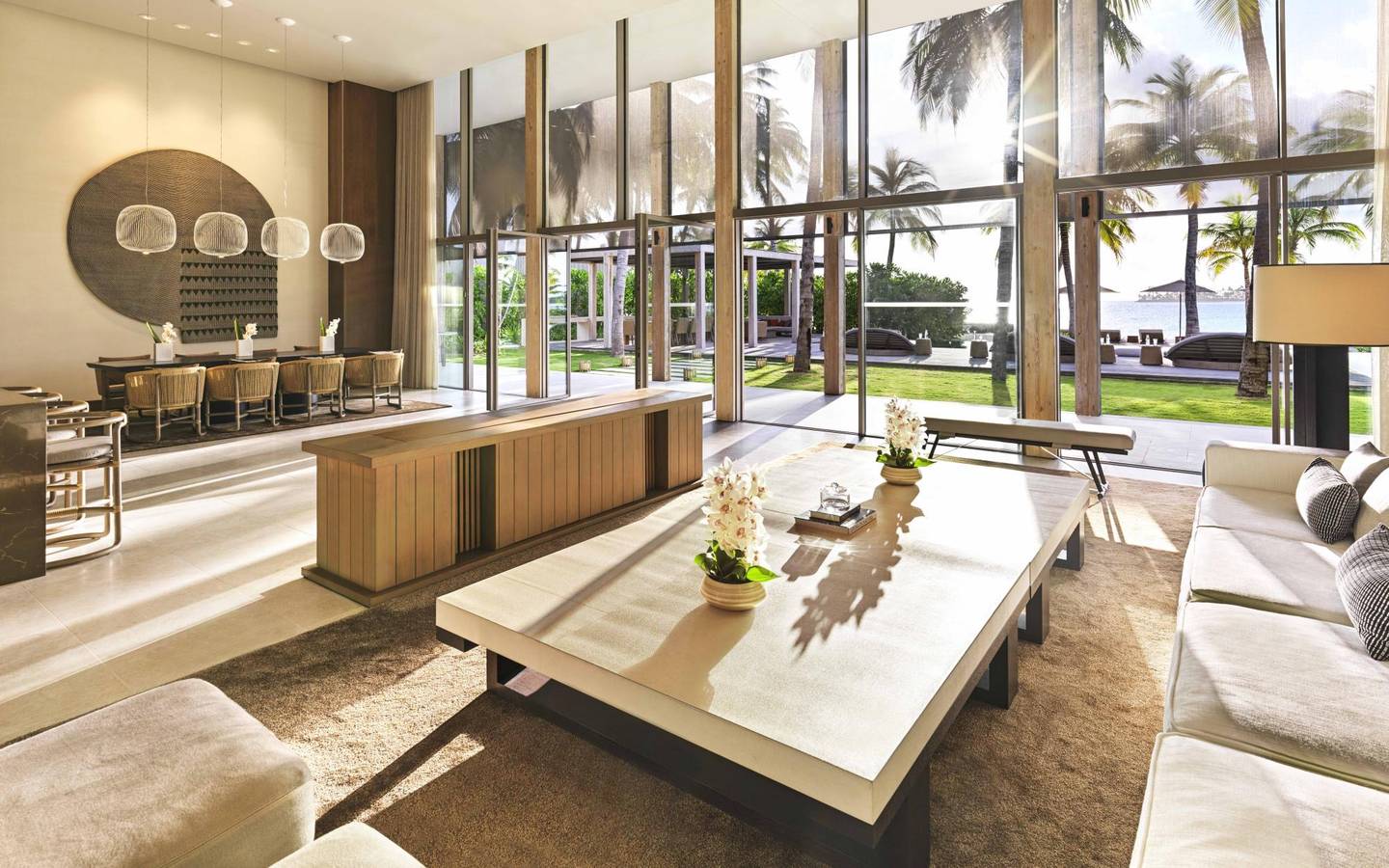 The_Ritz_Carlton_Maldives_Fari_Islands_Estate_Wohnzimmer