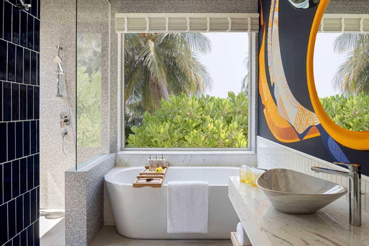 Avani Two Bedroom Beach Studio, Badewanne