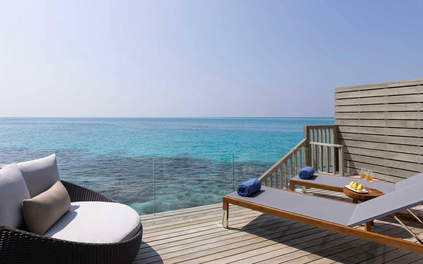 Avani Over Water Villa, Terrasse