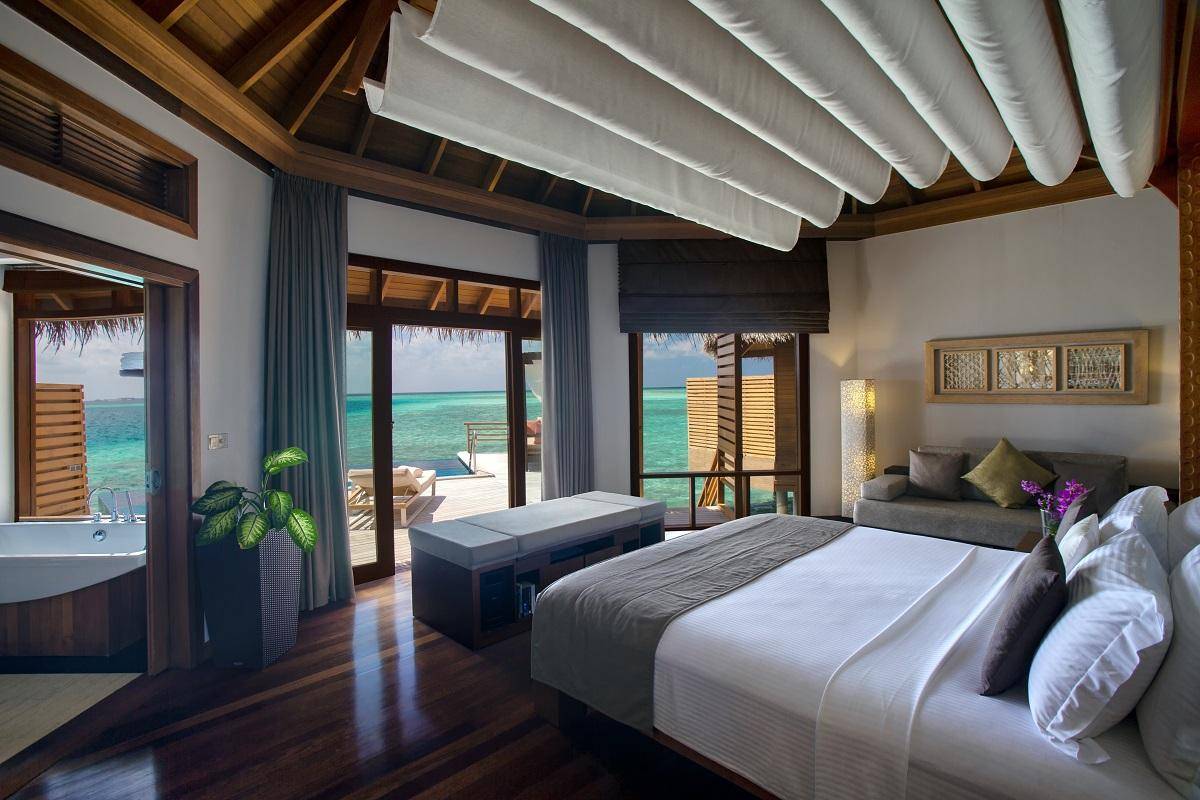Baros Maldives, Water Pool Villa, Schlafzimmer
