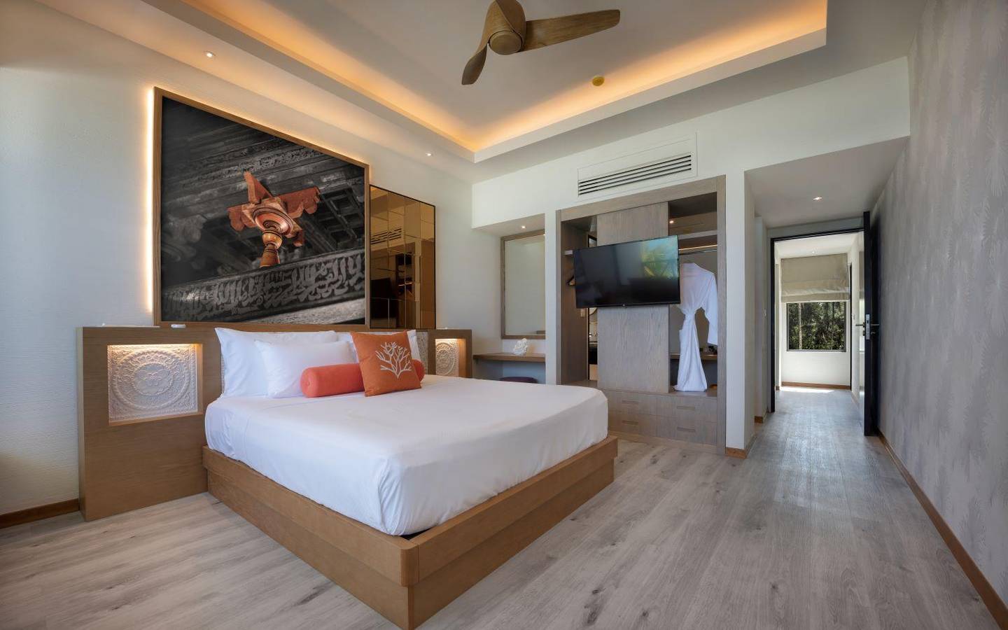 oblu-xperience-ailafushi-ocean-view-room-