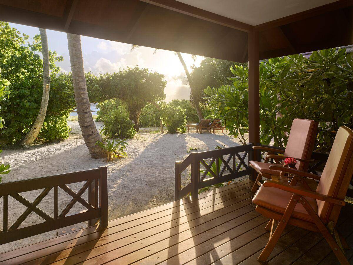 Sunset Beach Villa, Royal Island