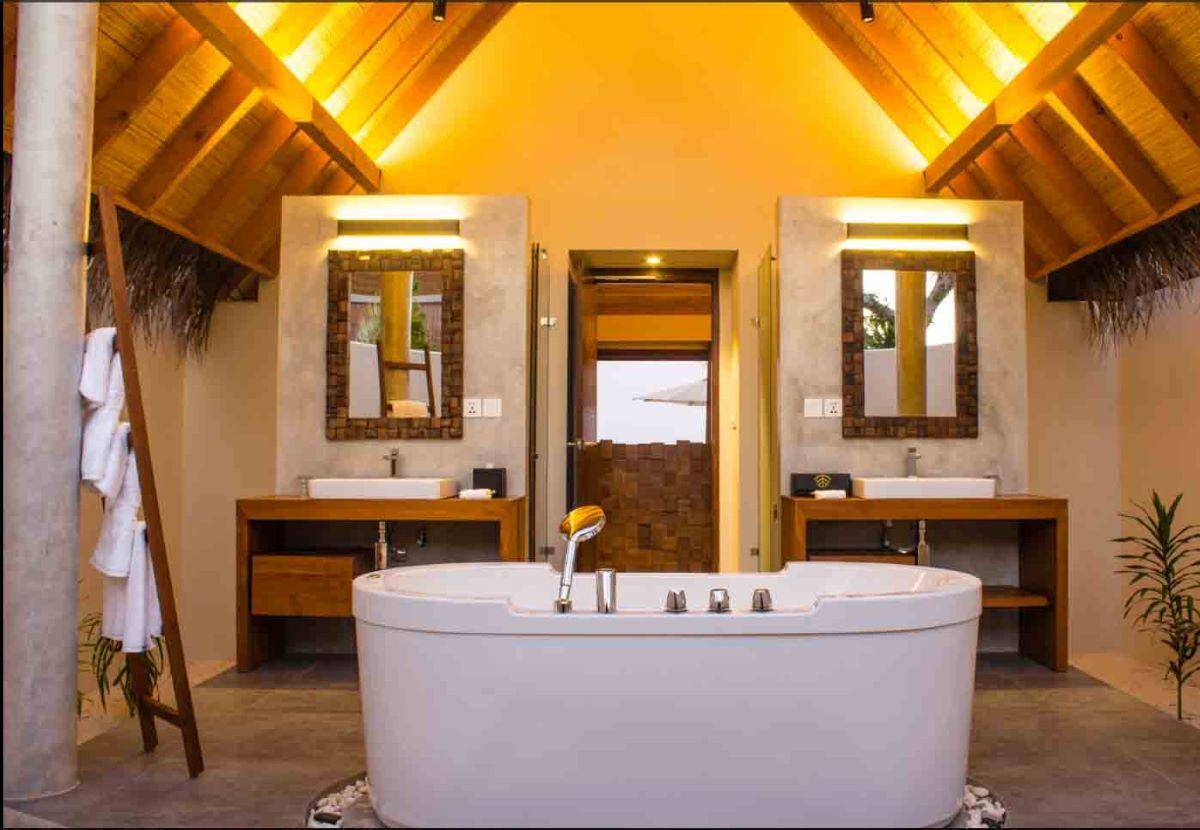 Fushifaru Maldives, Pool Beach Villa Sunrise, Badewanne