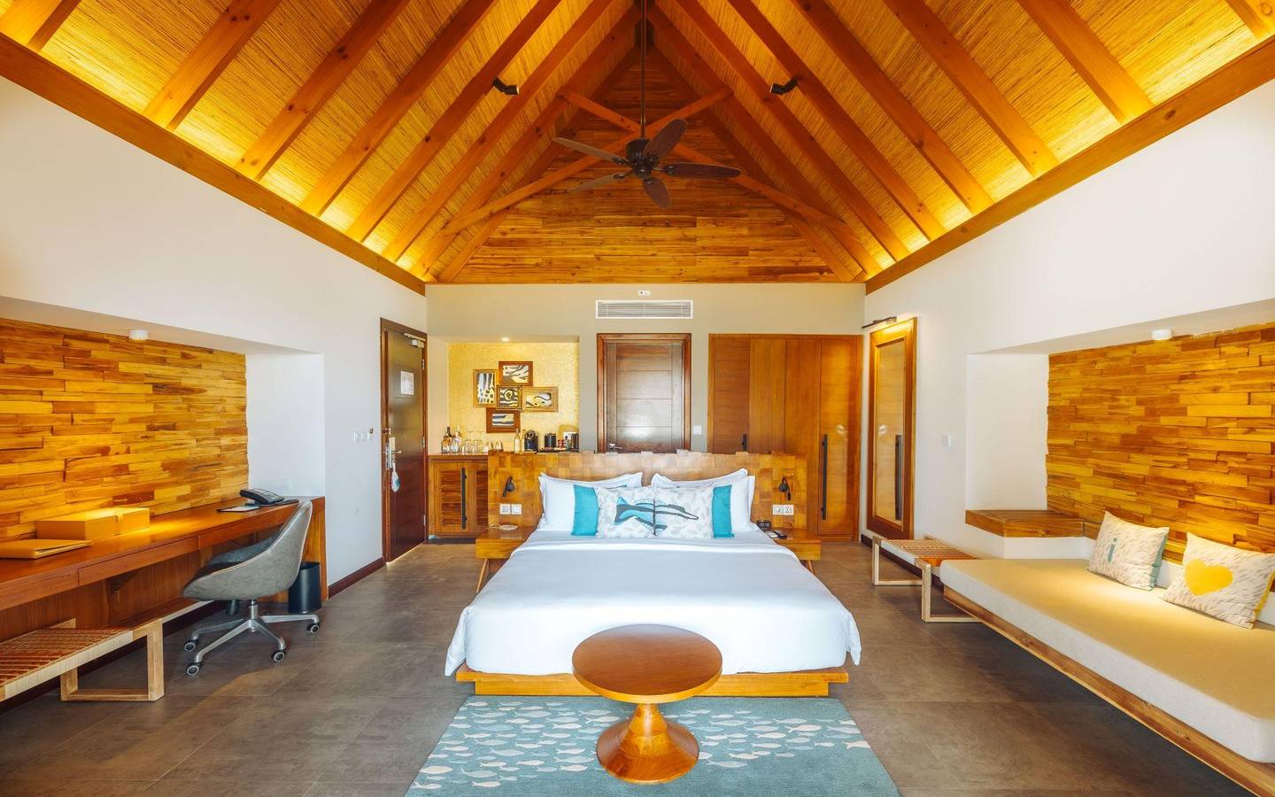 Fushifaru Maldives, Beach Duplex Villa,  2 separate Schlafzimmer