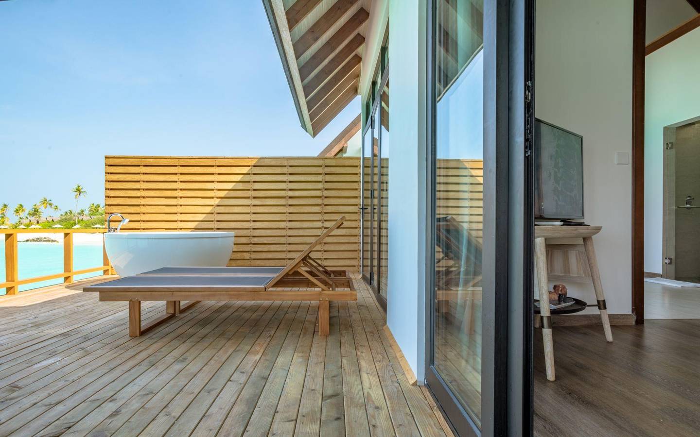 Jacuzzi Water Villa
