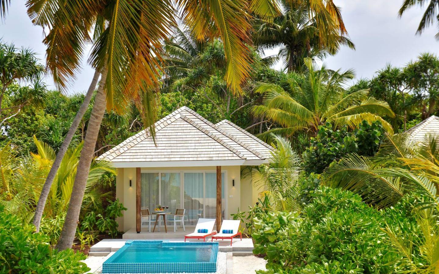 Kandima, Sunrise Beach Pool Villa with Swirl Pool