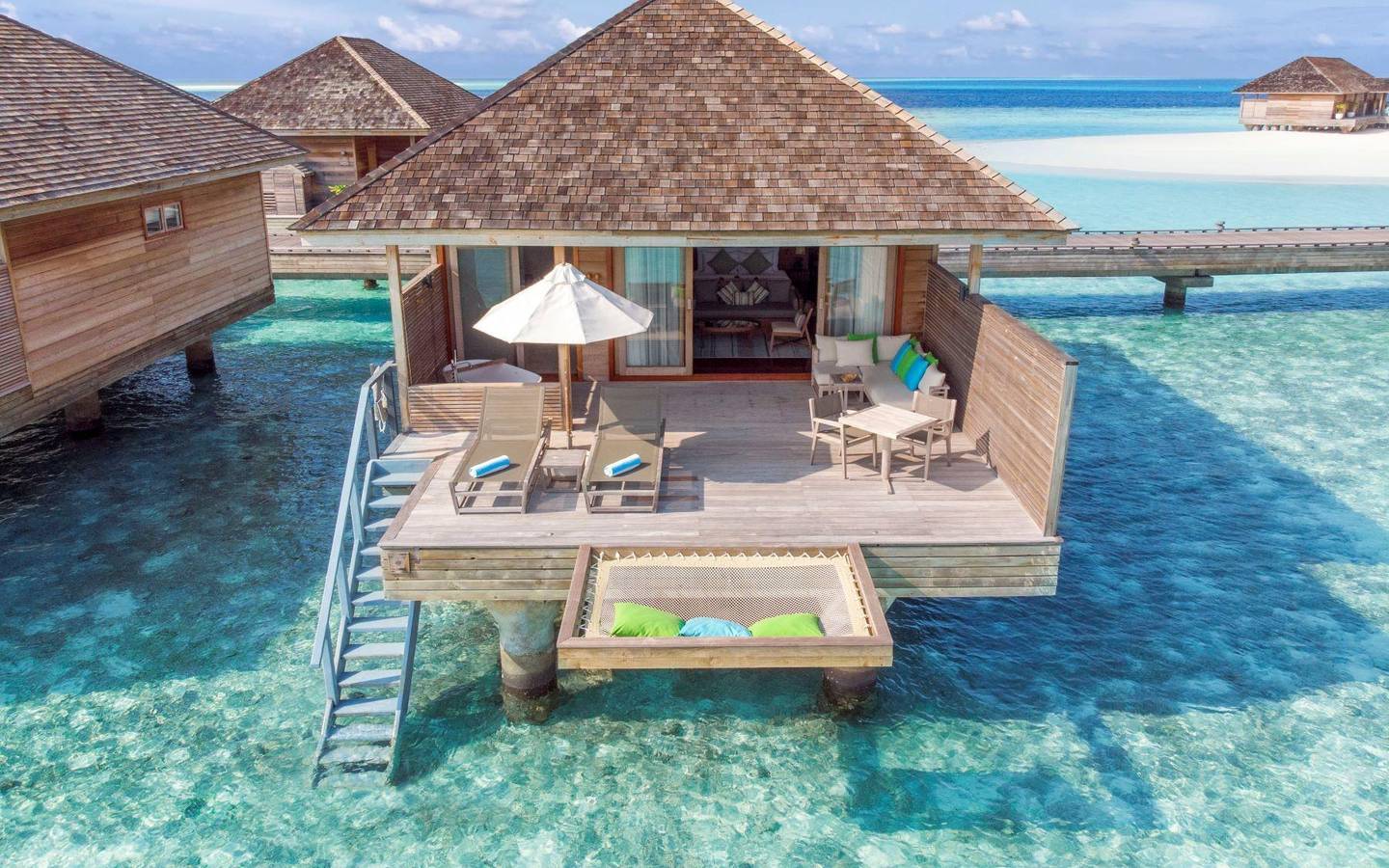 Hurawalhi Island Resort, Malediven, Romantic Ocean Villa, Außenansicht