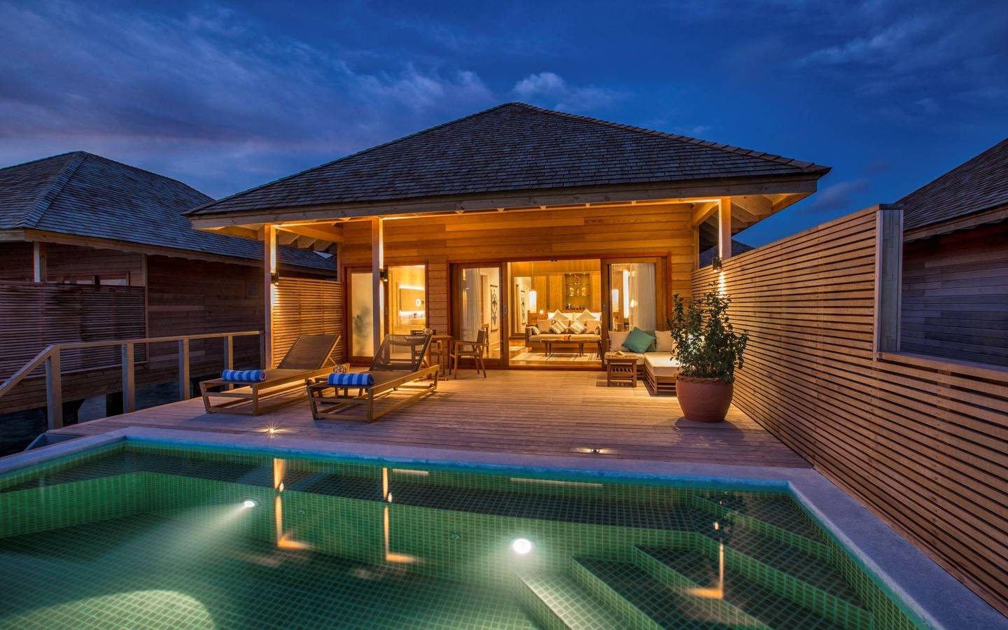 Hurawalhi Island Resort, Malediven, Ocean Pool Villa, Außenbereich