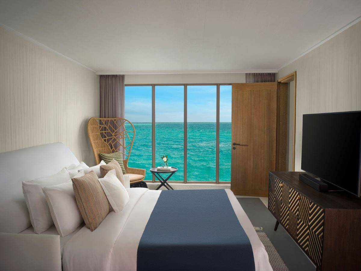 InterContinental Maldives Maamunagau Resort, Two Bedroom Family Lagoon Pool Villa, Schlafen