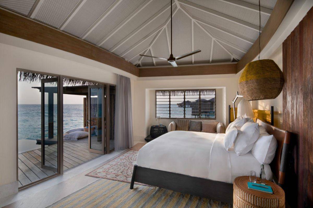 InterContinental Maldives Maamunagau Resort, Sunset Overwater Villa with Pool, Wohnen