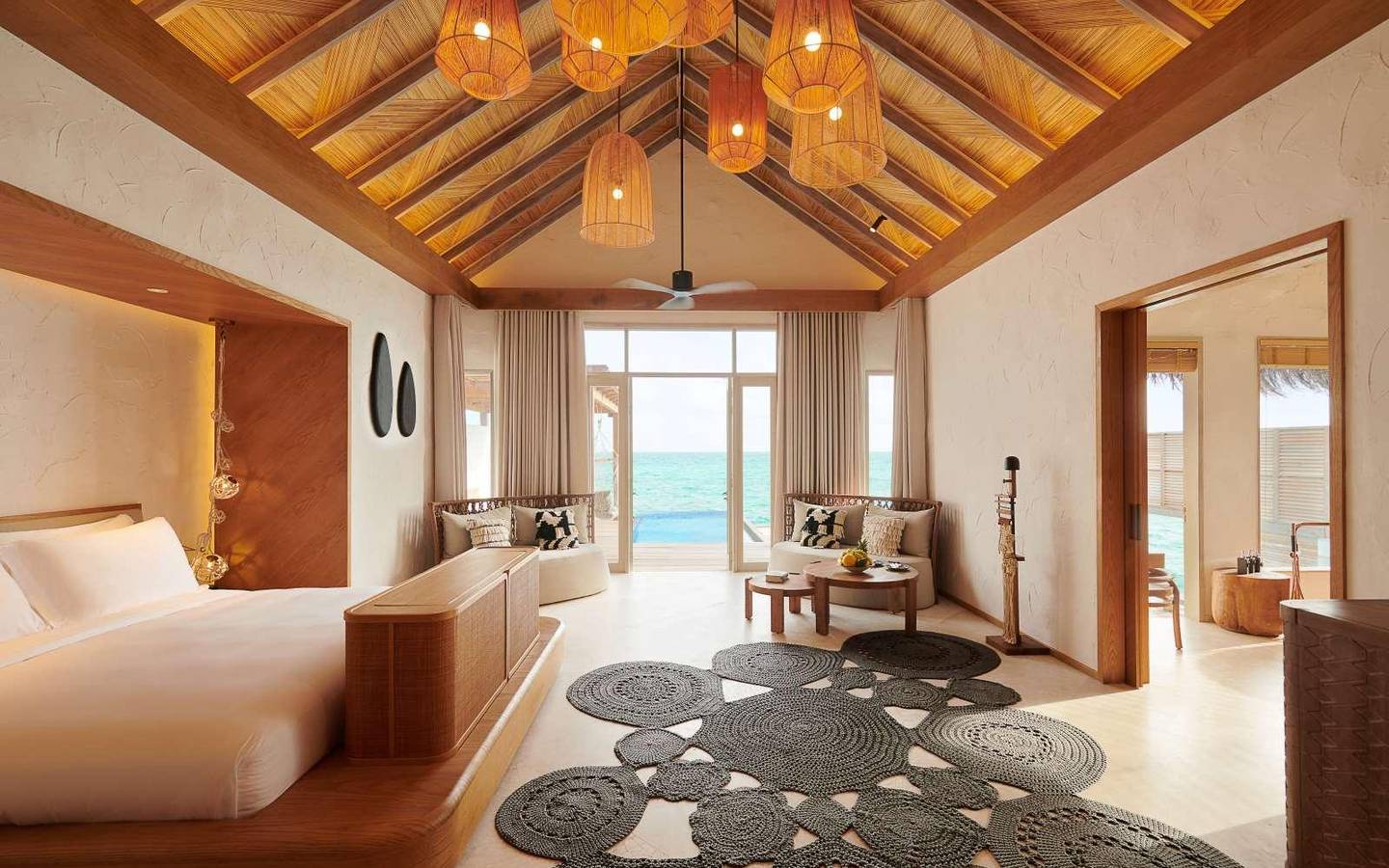 Grand Water Sunset Villa with Private Pool, Fairm