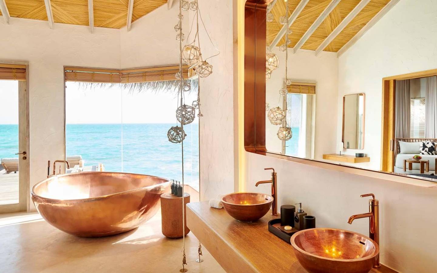Two Bedroom Water Sunrise Villa, Fairmont Maldives Sirru Fen Fushi