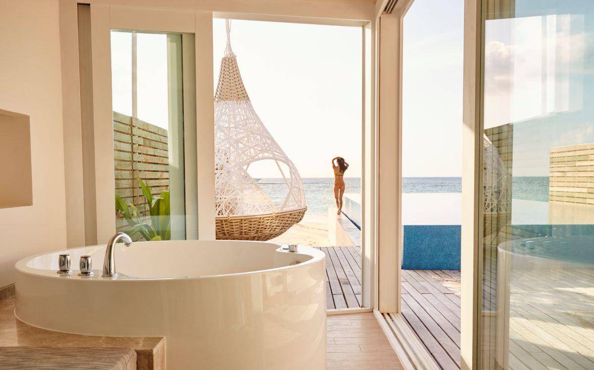 Lux* South Ari Atoll, Temptation Pool Water Villa, Badezimmer