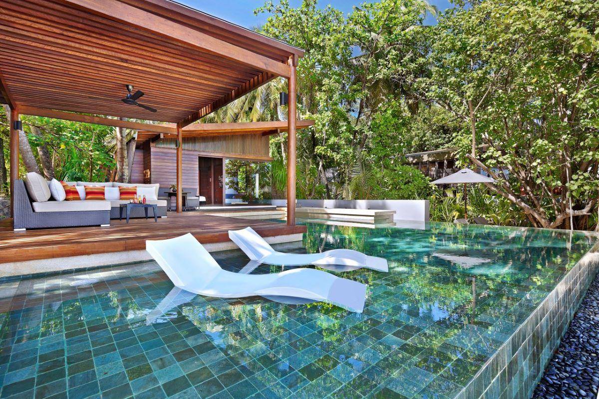 Park Hyatt Maldives Hadahaa, Two Bedroom Beach Villa, Terrasse und Pool
