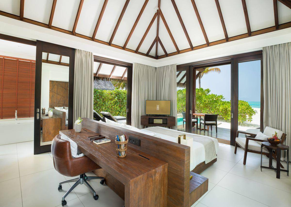Heritance Aarah, Family Pool Beach Villa, Schlafzimmer mit King Size Bett