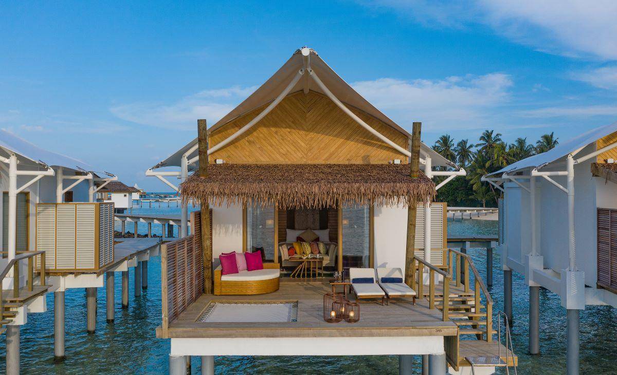 Cinnamon Hakuraa Huraa Maldives, Malediven, Water Bungalow, Sonnendeck