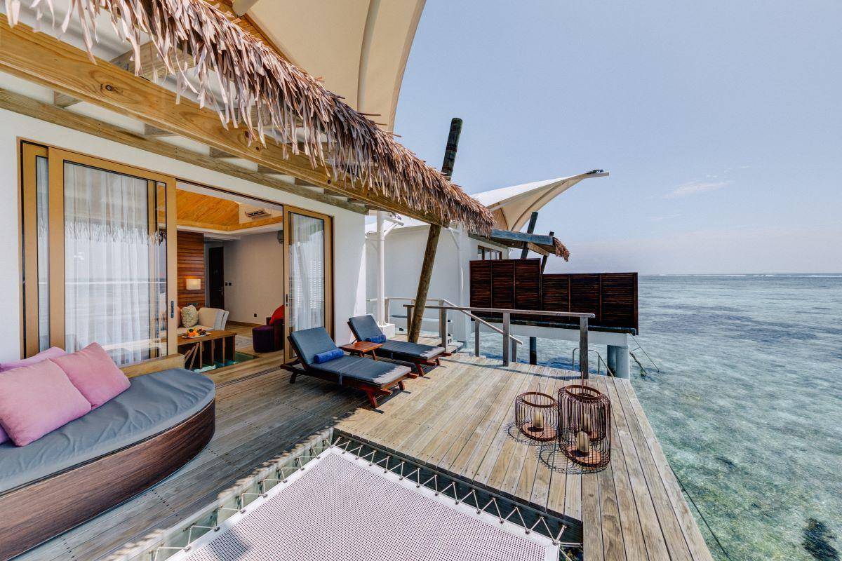 Cinnamon Hakuraa Huraa Maldives, Malediven, Water Bungalow, Außenbereich