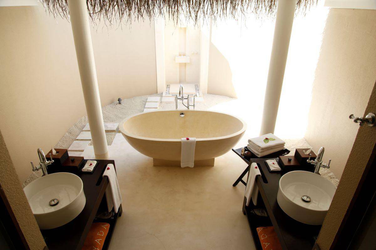 Ayada Maldives, Malediven, Garden Villa, Badezimmer