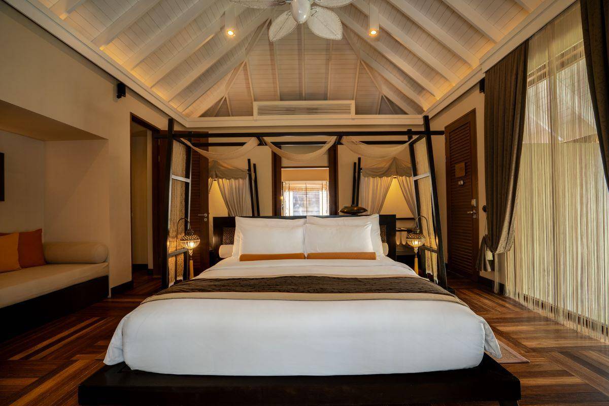 Ayada Maldives, Malediven, Beach Family Suite with Pool, Schlafzimmer