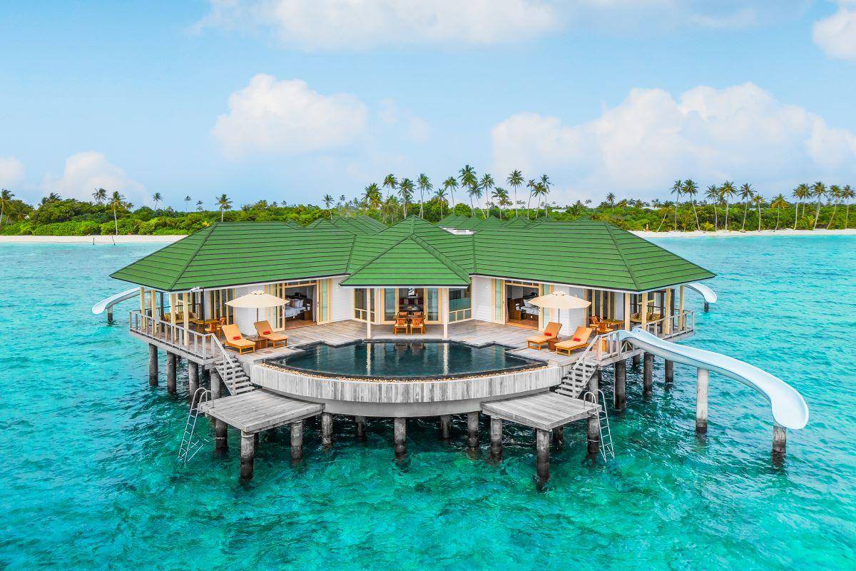 Siyam World Maldives, Malediven, Grand Water Pavilion with Pool and Slide, Außenansicht