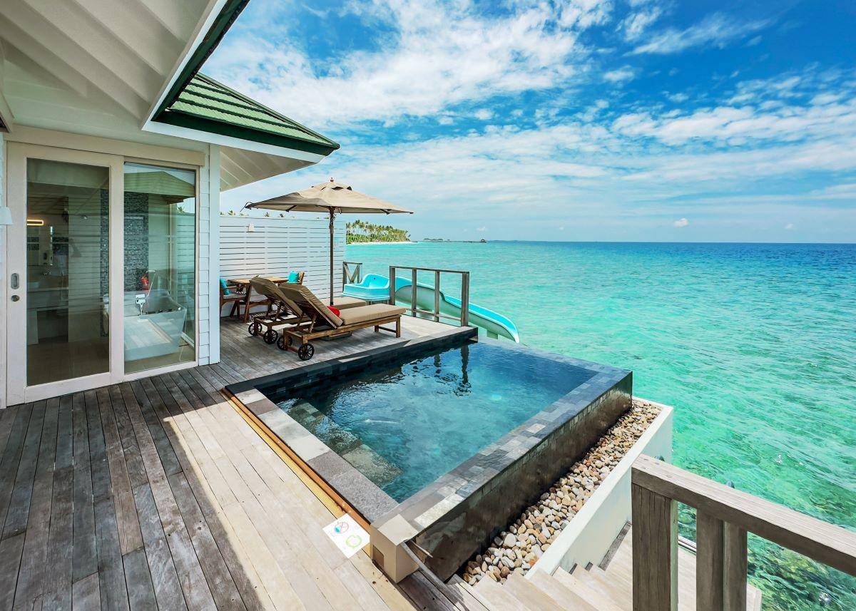 Siyam World Maldives, Malediven, Ocean Villa with Pool and Slide, Terrasse mit Pool