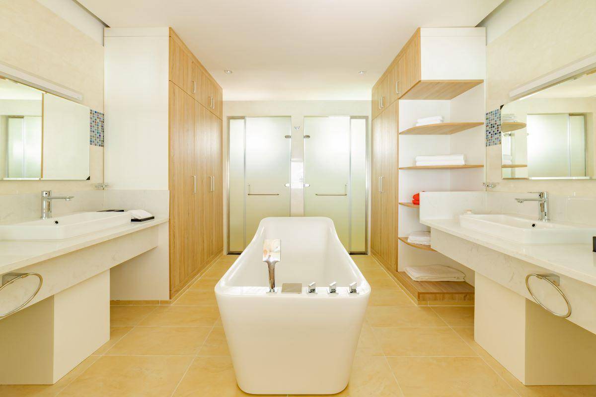 Siyam World Maldives, Malediven, Lagoon Villa with Pool and Slide, Badezimmer