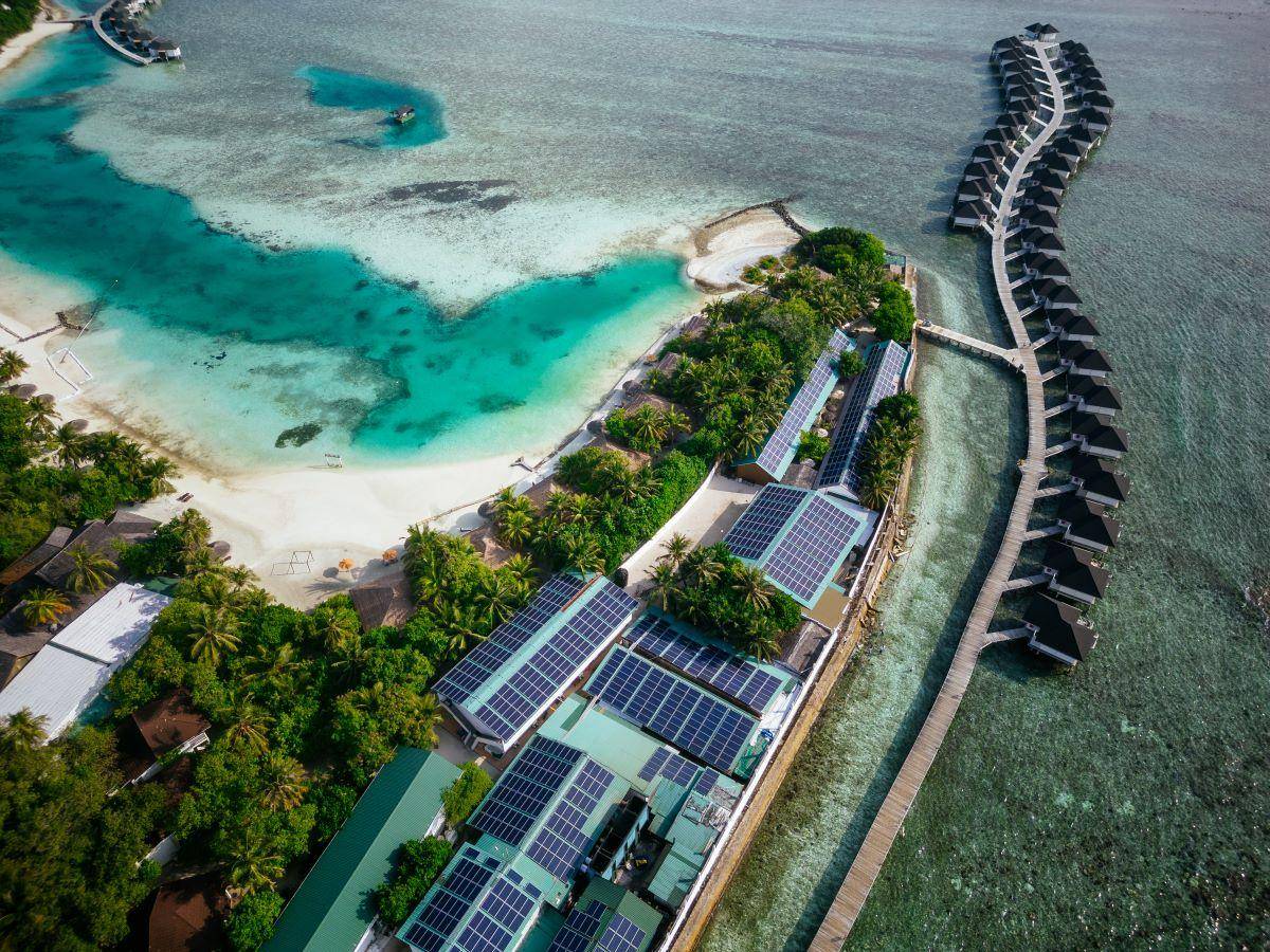 Cinnamon Dhonveli Maldives, Malediven, Water Bungalow, Luftbild Wasservillen