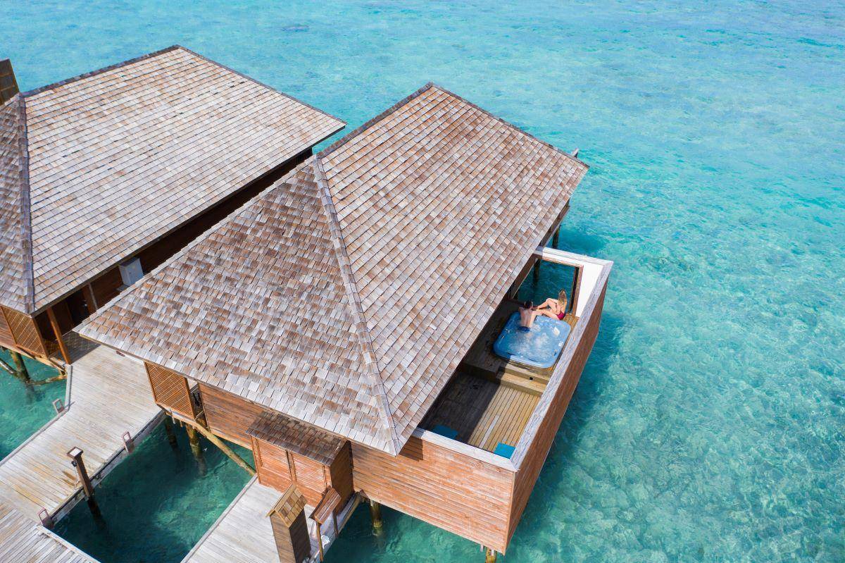 Veligandu Island Resort, Malediven, Ocean Jacuzzi Villa, Jacuzzi