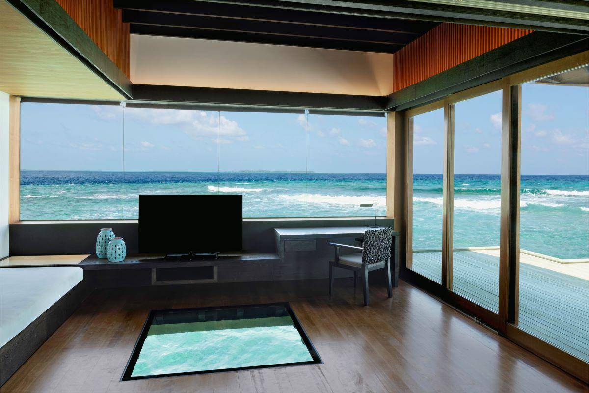 The Westin Maldives Miriandhoo Resort, Malediven, Heavenly Overwater Villa, Wohnzimmer