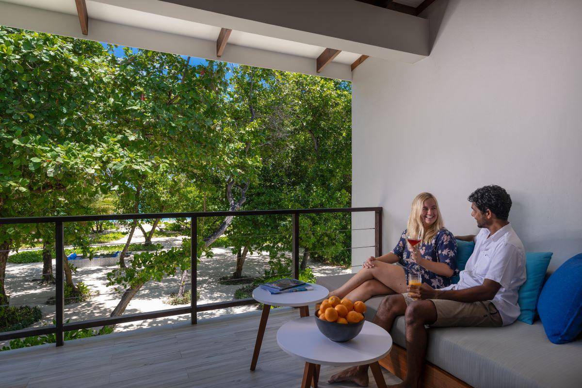 Ifuru Island Maldives, Malediven, Sunset Sky Suite, Balkon
