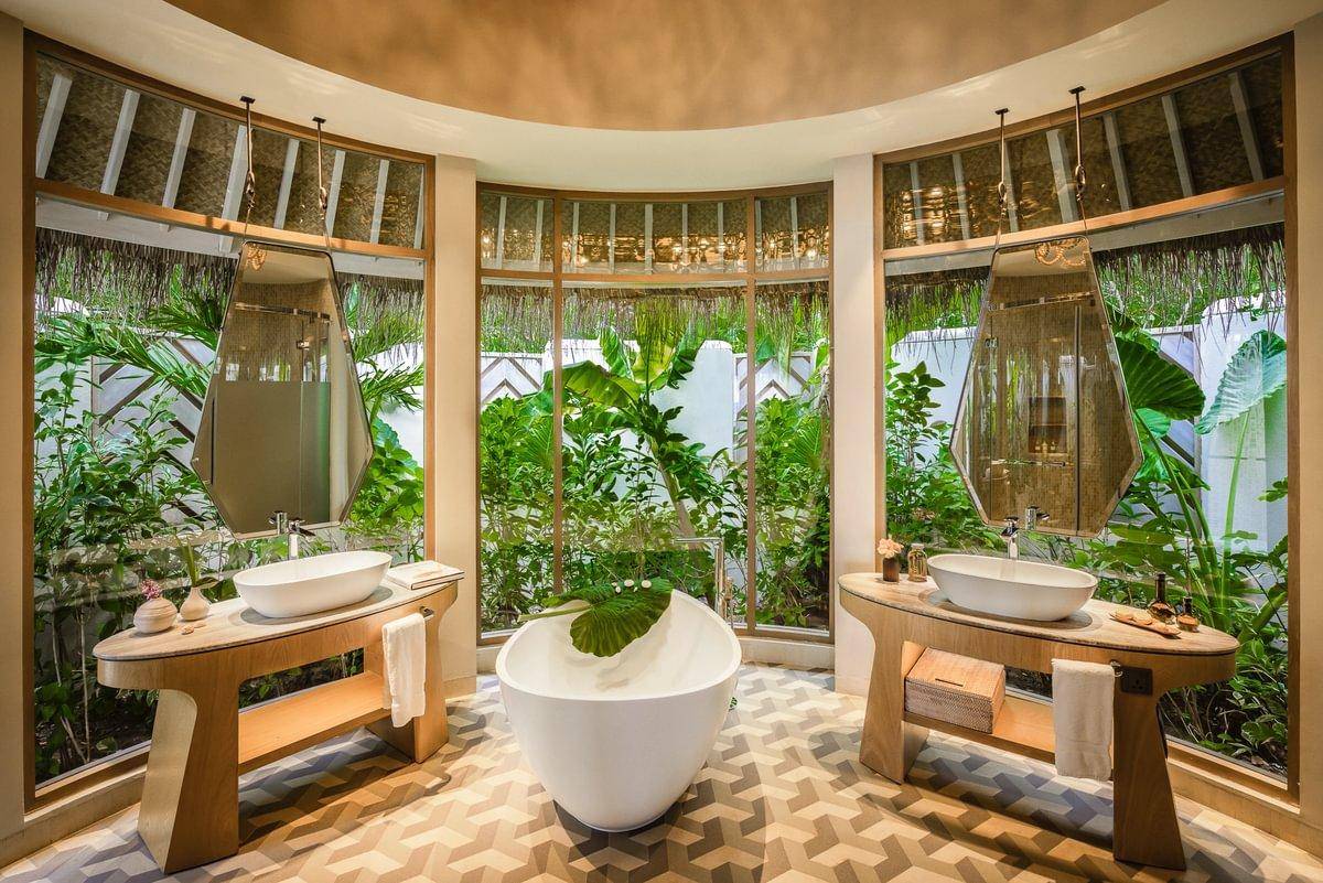 The Nautilus, Malediven, Beach House with a Private Infinity Pool, Badezimmer