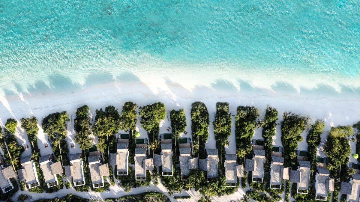 Emerald Maldives Resort & Spa, Malediven, Beach Villa with Pool, Luftaufnahme Beach Villen