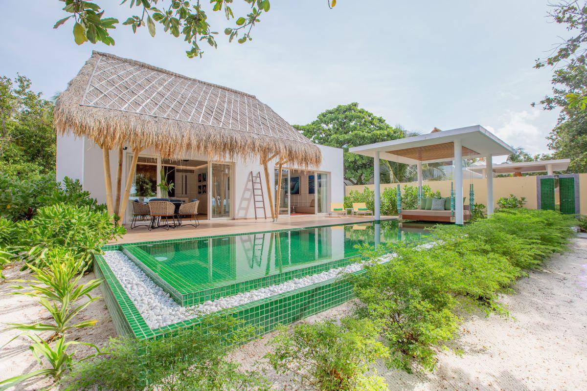 Emerald Maldives Resort & Spa, Malediven, Superior Beach Villa with Pool, Außenbereich