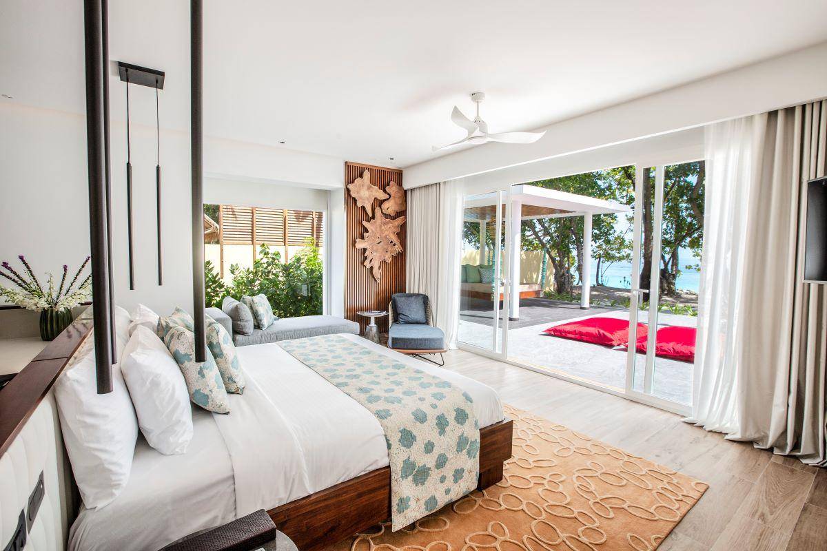 Emerald Maldives Resort & Spa, Malediven, Royal Beach Villa, Schlafzimmer