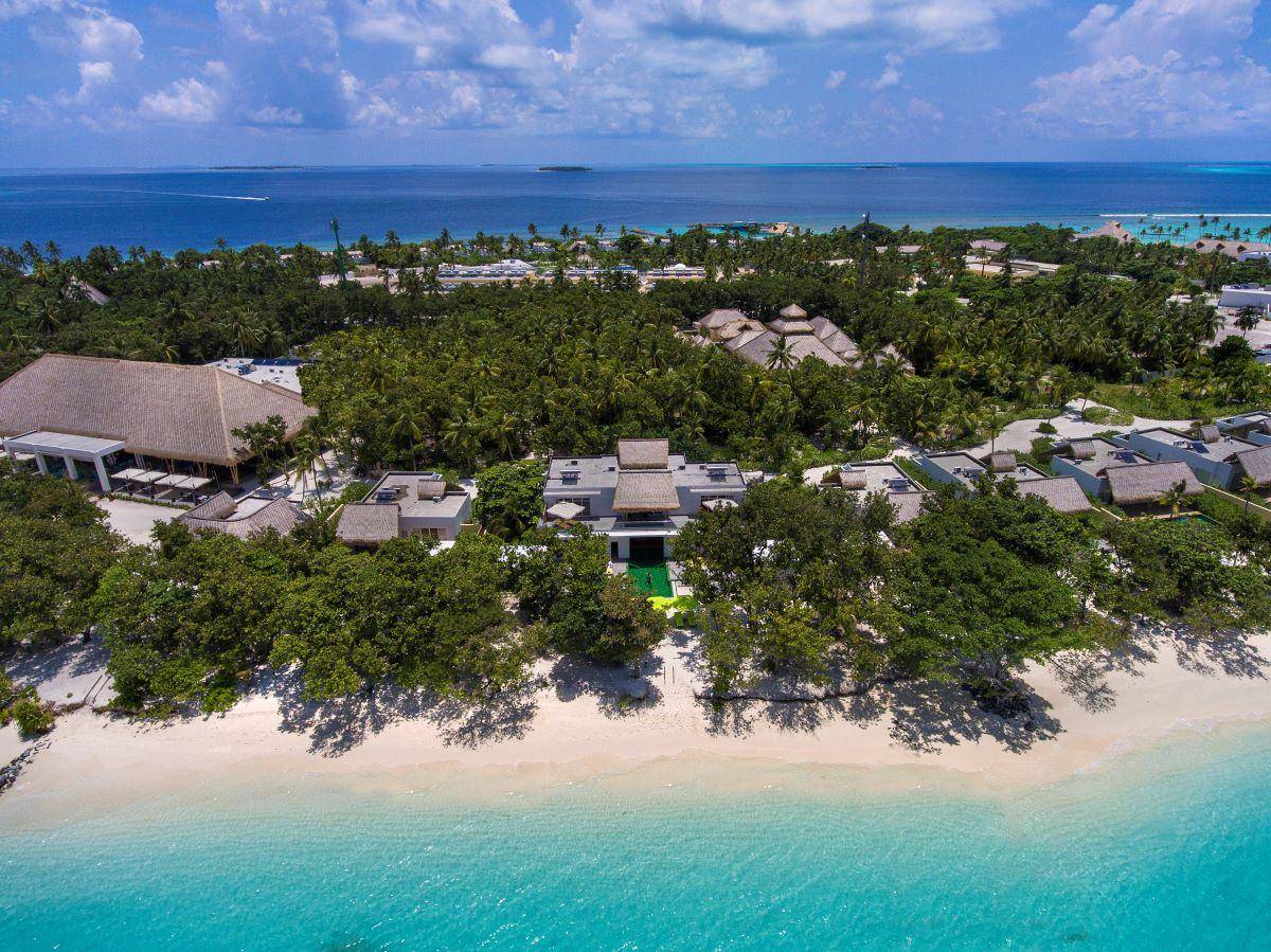 Emerald Maldives Resort & Spa, Malediven, Royal Beach Villa, Luftaufnahme Villa
