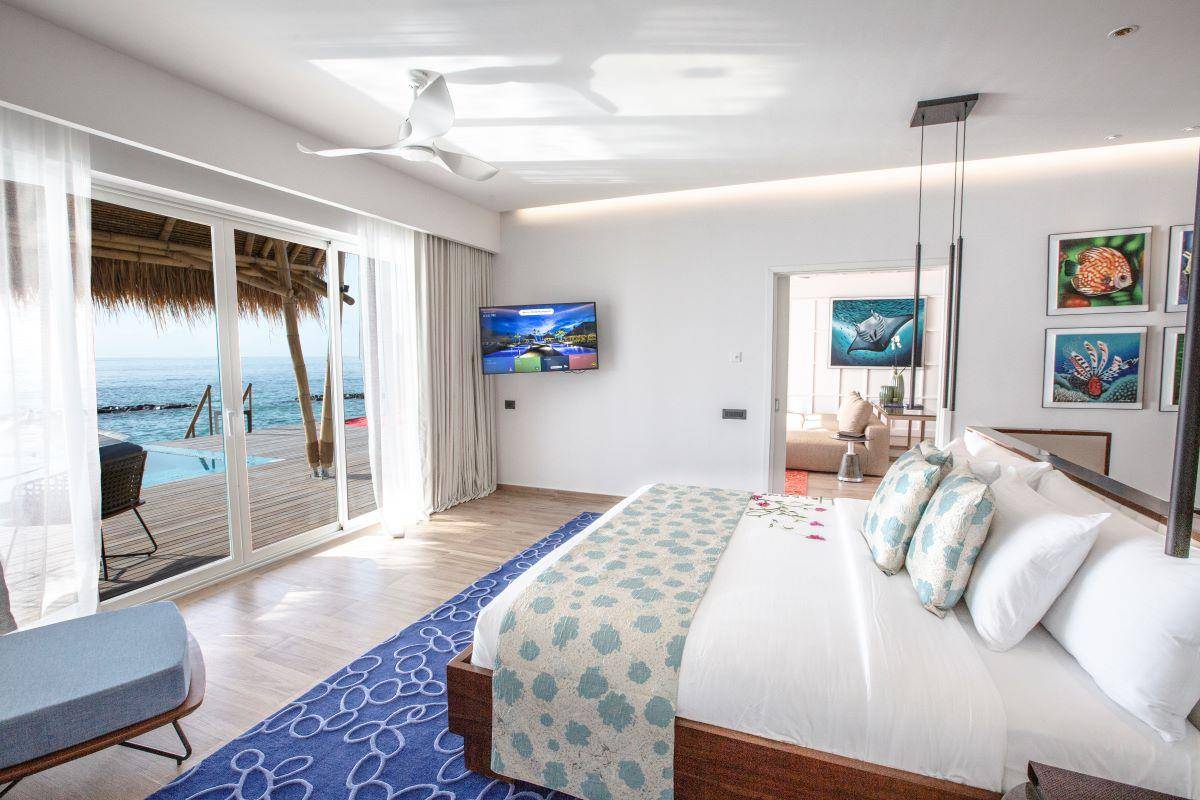 Emerlad Maldives Resort & Spa, Malediven, Superior Water Villa with Pool, Schlafzimmer
