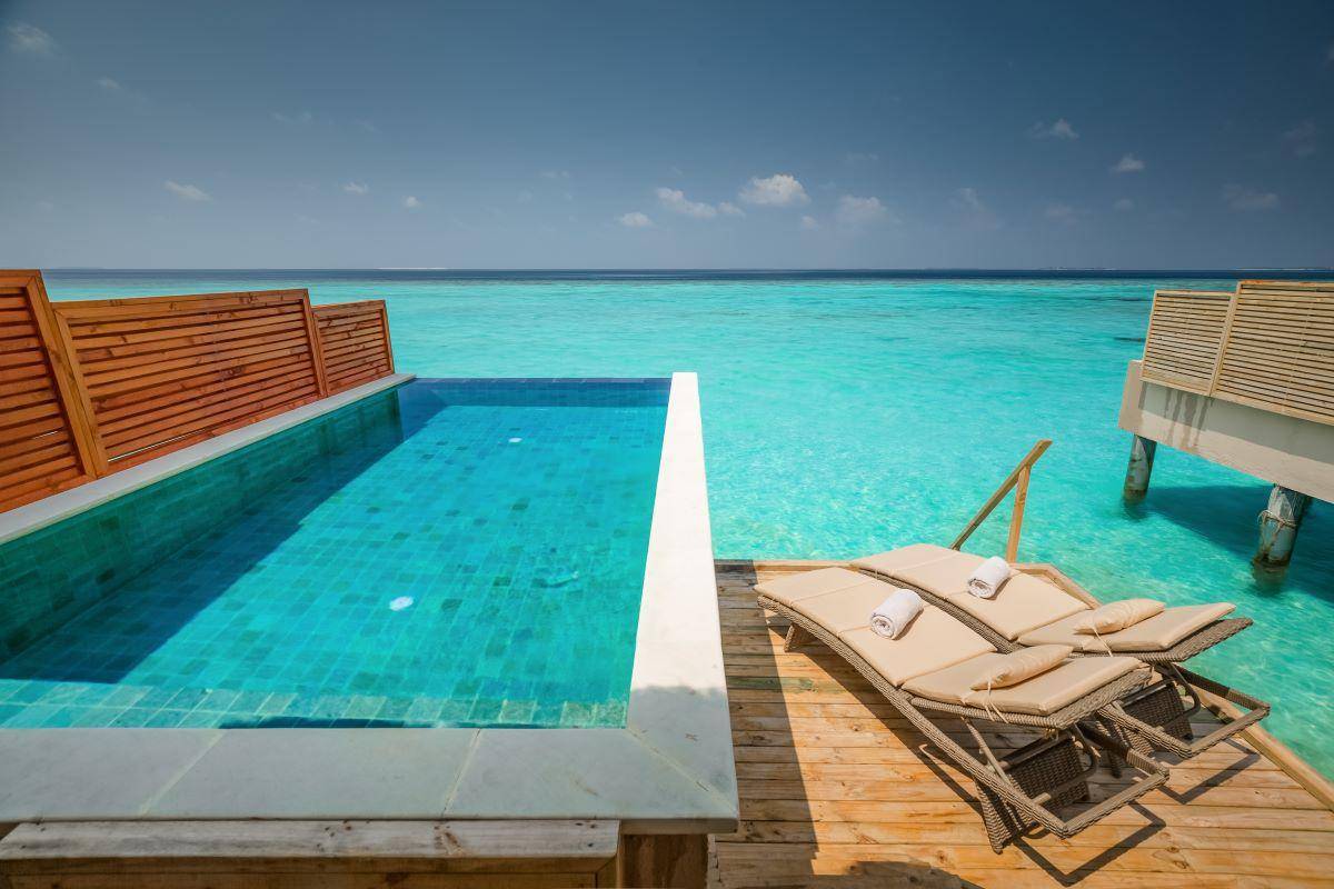 Kudafushi Resort & Spa, Malediven, Water Villa with Pool, Pool