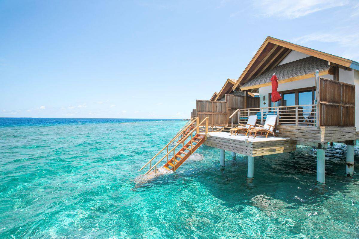 Reethi Faru Resort, Malediven, Water Villa, Außenansicht